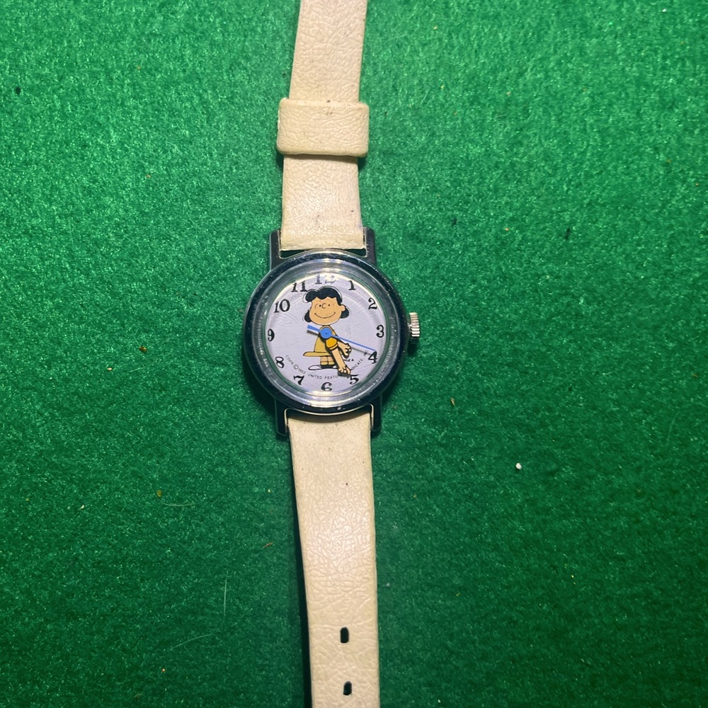 Vintage Lucy watch